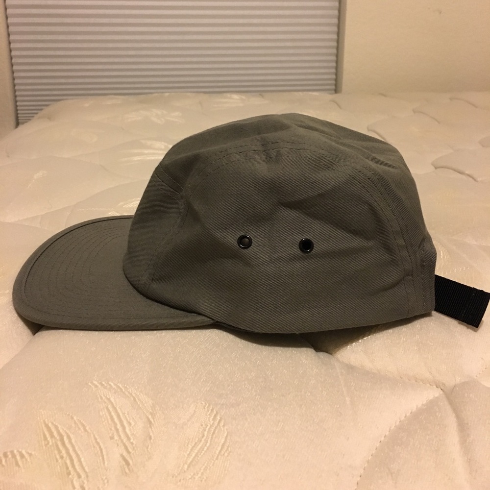 5 panel hat